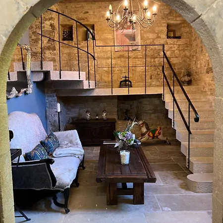 לינה וארוחת בוקר La Bastide De La Bogne *