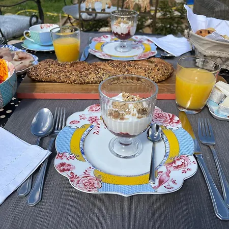 La Bastide De La Bogne Bed and Breakfast